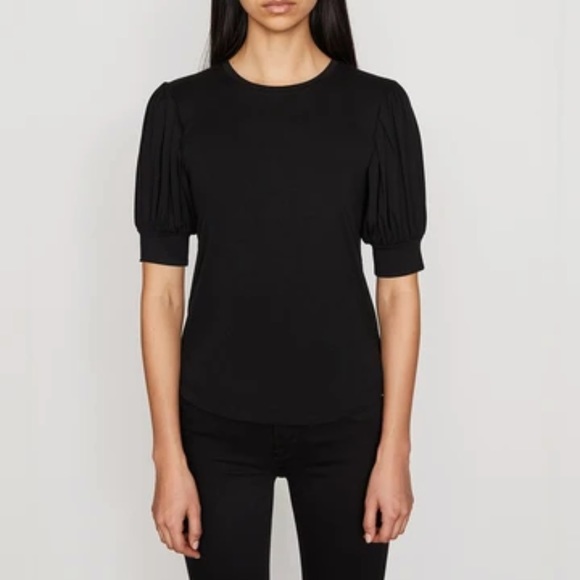 Frame Denim Tops - FRAME Ballon Sleeve Tee in Noir sz S